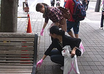 「ピンクリボンスマイルウオーク東京大会」 港区　六本木ヒルズ ウォークルート周辺