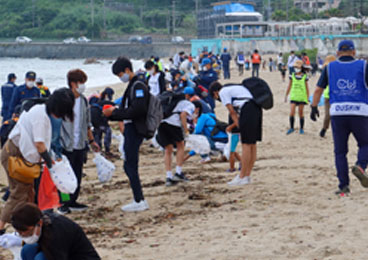 「ラブアース・クリーンアップ2022」 福岡市　長垂海浜公園